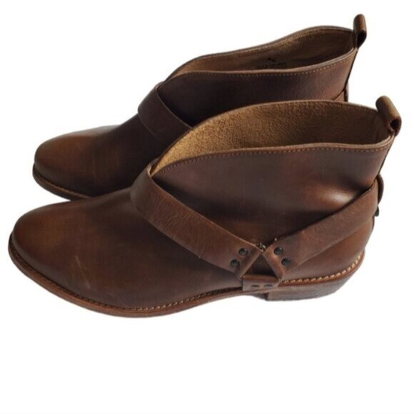 Koolaburra by Ugg Santa Barbara Brown Harness Boots Size 8 - Picture 3 of 7